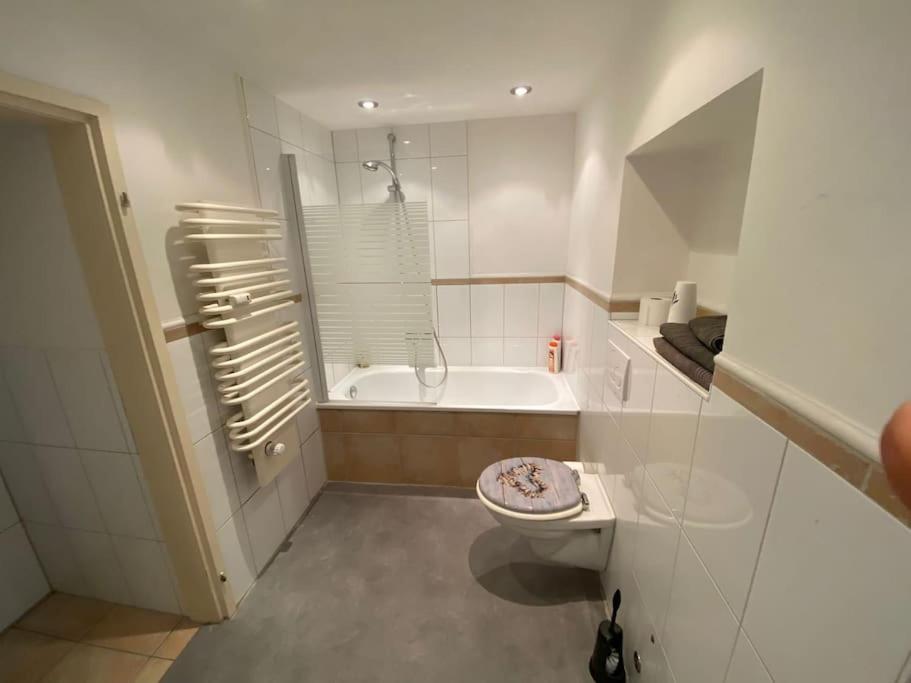 Ferien-Villa Direkt Am Rhein Sauna/Whirlpool Gotterswickerhamm Екстер'єр фото